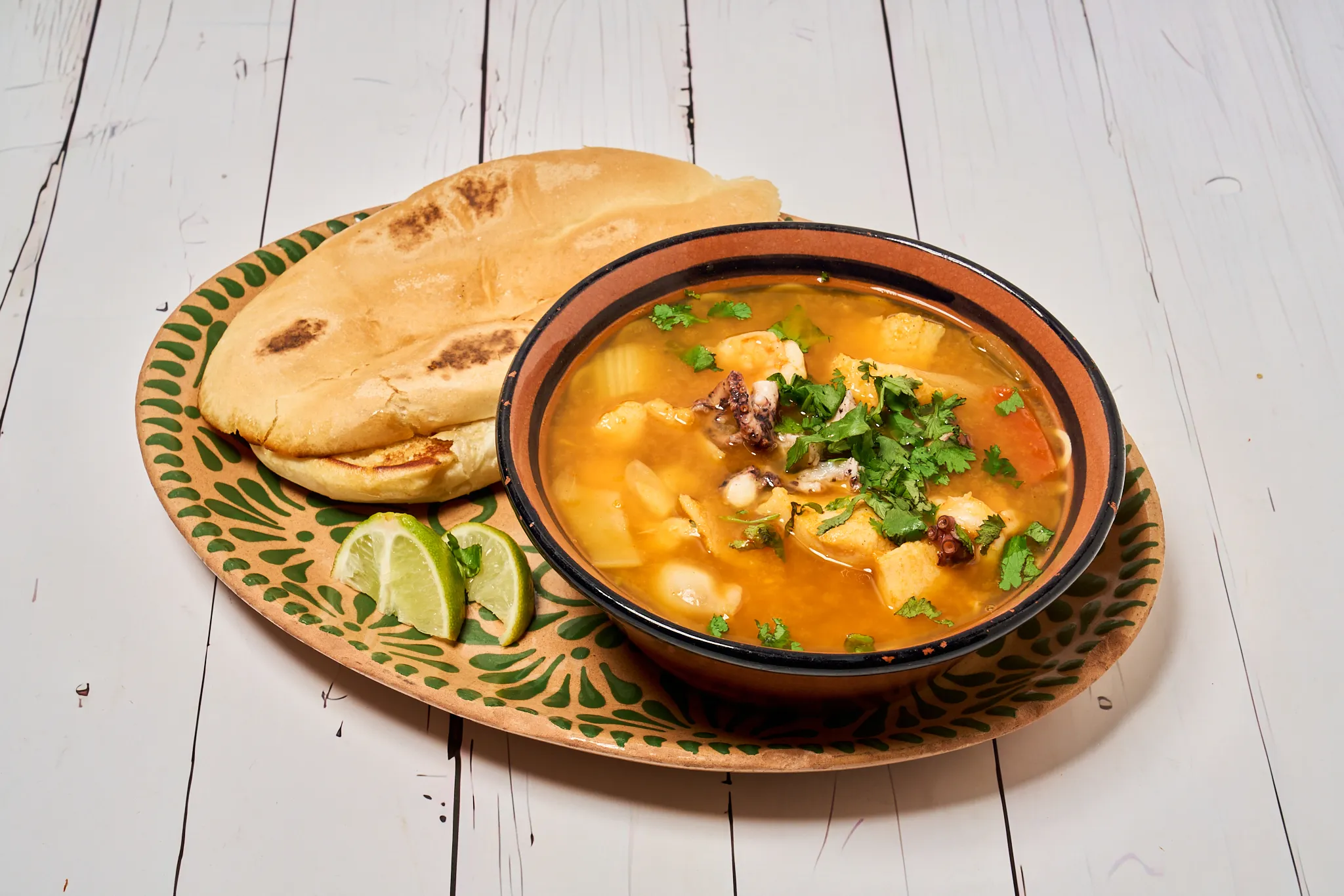Caldo de mariscos at Los Pastores